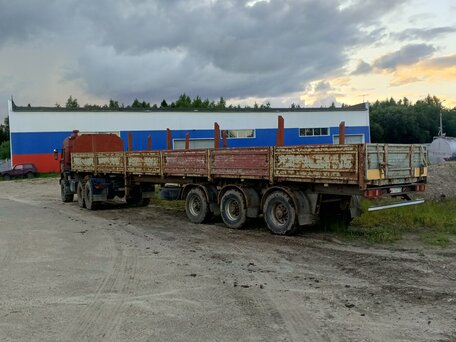 2006 КамАЗ 43118, красный, 1100000 рублей, вид 3