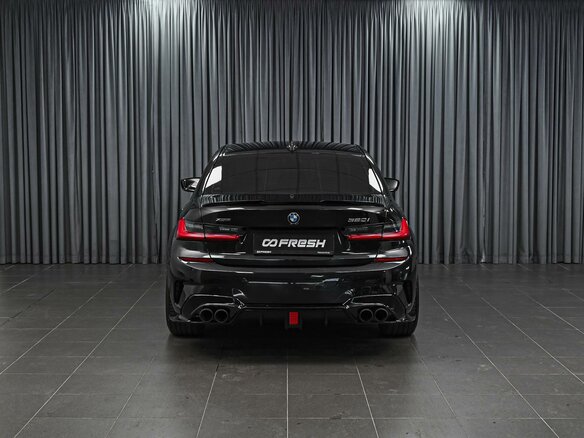 2020 BMW 3 серии 320i xDrive VII (G2x), чёрный, 3749000 рублей - вид 3