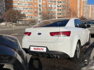 2012 Kia Cerato Koup II, белый, 850000 рублей, вид 5