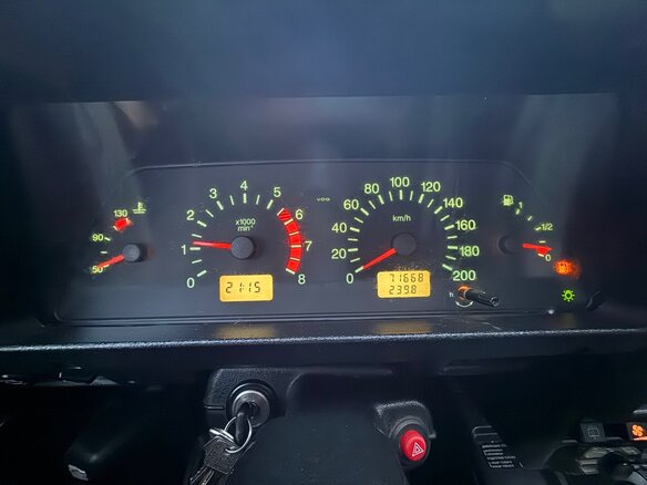 2015 Lada (ВАЗ) 2131 (4x4) 213105 I, зелёный, 500000 рублей - вид 12