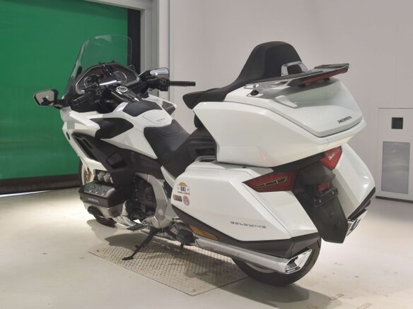 2020 Honda GL 1800 Gold Wing, белый, 1933000 рублей - вид 4