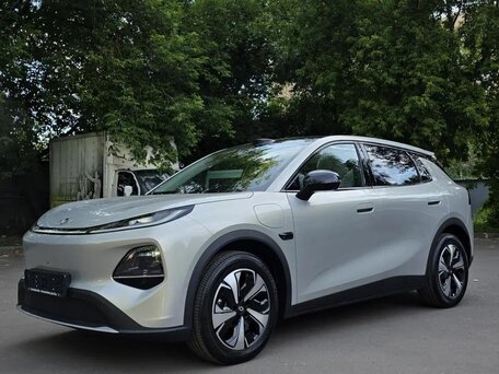 2026 Changan Qiyuan Q05 51.9 kWh II, серебристый, 2400000 рублей, вид 2