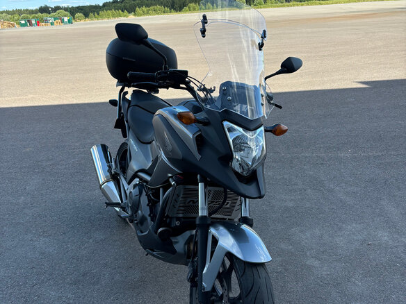 2014 Honda NC 750X, серый - вид 3