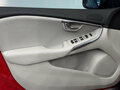 2017 Volvo V40 Cross Country I Рестайлинг, красный, 1970000 рублей - вид 11