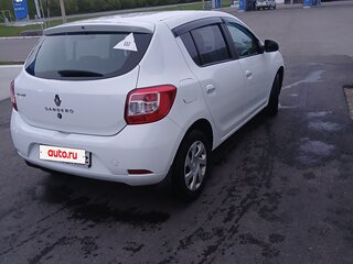 2017 Renault Sandero II, белый, 710000 рублей, вид 3