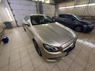 2019 Mercedes-Benz E-Класс 200 V (W213, S213, C238), серебристый, 4280000 рублей, вид 1