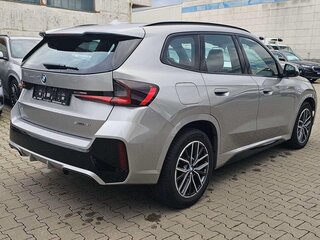 2023 BMW X1 18i sDrive III (U11/U12), серый, 3690000 рублей, вид 4