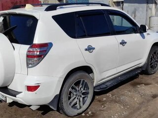 2010 Toyota RAV4 III (XA30), белый, 1600000 рублей, вид 4