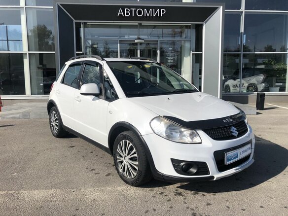 2010 Suzuki SX4 I (Classic) Рестайлинг, белый - вид 2