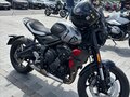 2022 Triumph Trident 660, чёрный, 750000 рублей - вид 1