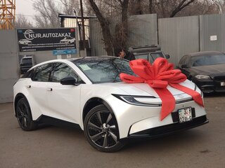2025 Toyota bZ5 550, белый, 2500000 рублей, вид 2