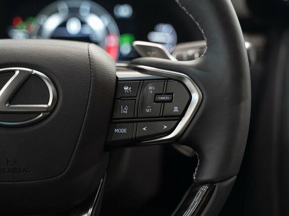 2026 Lexus LX 600 IV, чёрный - вид 16