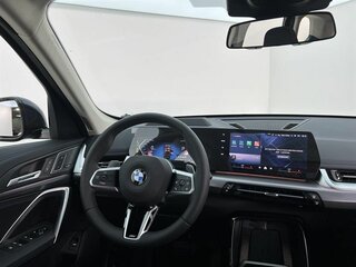 2026 BMW X1 Long 25Li xDrive III (U11/U12), чёрный, 5830000 рублей, вид 5