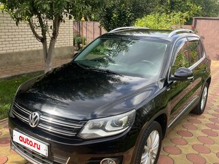 2013 Volkswagen Tiguan I Рестайлинг, чёрный, 1350000 рублей, вид 1