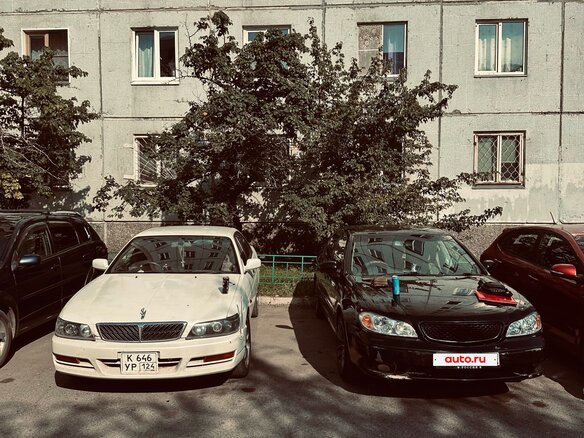 1997 Nissan Laurel VIII (C35), белый, 350000 рублей - вид 3