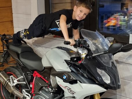 2016 BMW R 1200 RS, серебристый, 1000000 рублей, вид 3