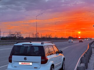2017 Skoda Yeti I Рестайлинг, белый, 2050000 рублей, вид 1