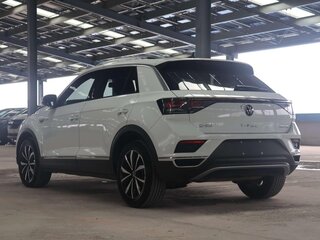 2023 Volkswagen T-Roc I (China Market), белый, 1260000 рублей, вид 4