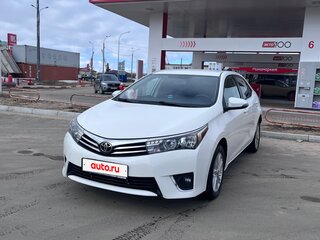2013 Toyota Corolla XI (E160, E170, E180), белый, 1100000 рублей, вид 1