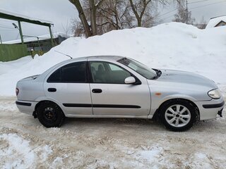 2001 Nissan Almera II (N16), серебристый, 180000 рублей, вид 3