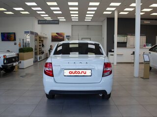 2026 Lada (ВАЗ) Granta I Рестайлинг, белый, 1087020 рублей, вид 5