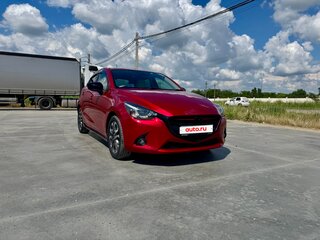2015 Mazda Demio IV (DJ), красный, 980000 рублей, вид 4