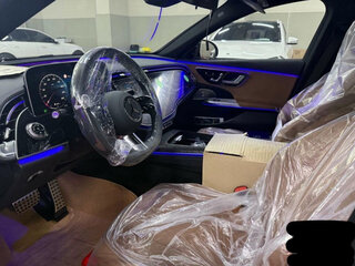 2026 Mercedes-Benz E-Класс 300 VI (W214, S214), чёрный, 9050000 рублей, вид 2
