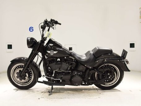2017 Harley-Davidson Fat Bob, чёрный, 1032000 рублей, вид 1