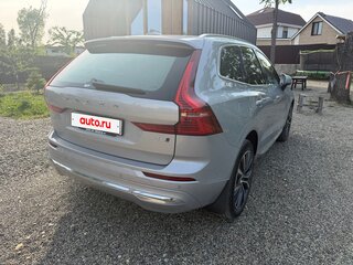 2022 Volvo XC60 II Рестайлинг, серый, 5000000 рублей, вид 3