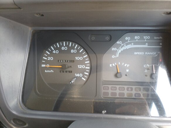 1993 Nissan Atlas, серый, 550000 рублей - вид 11