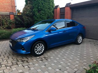 2021 Hyundai Solaris II Рестайлинг, синий, 1680000 рублей, вид 5