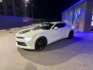 2016 Chevrolet Camaro VI, белый, 2700000 рублей, вид 1