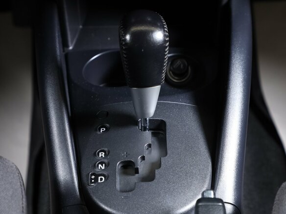 2010 Mitsubishi Outlander II Рестайлинг, чёрный, 1449000 рублей - вид 12
