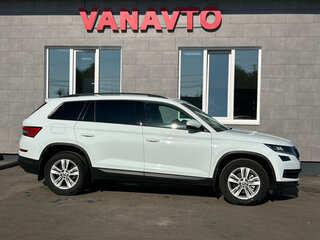 2017 Skoda Kodiaq I, белый, 2380000 рублей, вид 4