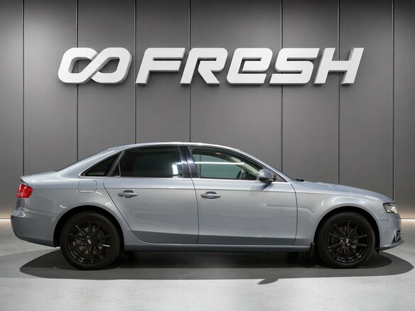 2011 Audi A4 IV (B8), серый, 950000 рублей - вид 4