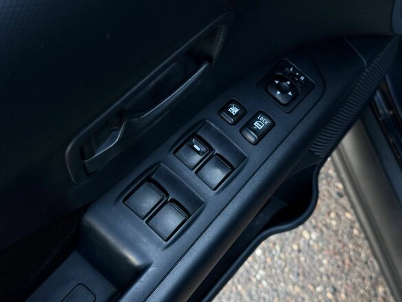 2011 Mitsubishi Outlander II Рестайлинг, чёрный - вид 21