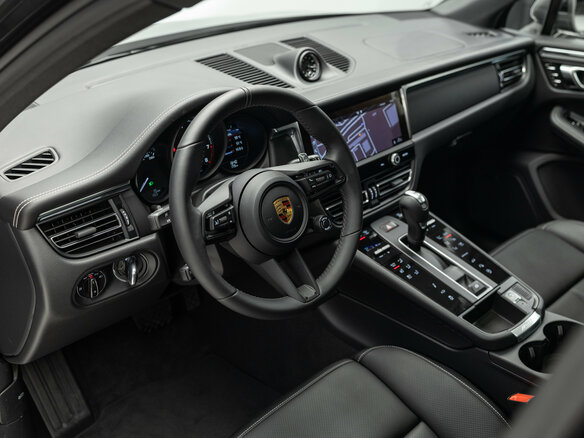 2026 Porsche Macan I Рестайлинг 2, чёрный, 12390000 рублей - вид 9