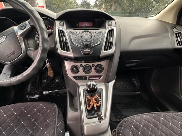 2011 Ford Focus III, серый - вид 11