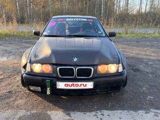 1997 BMW 3 серии 325d III (E36), чёрный, 550000 рублей, вид 2