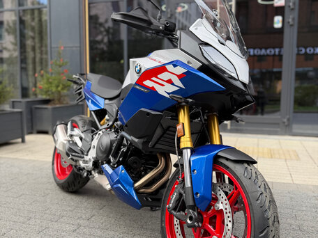 2025 BMW F 900 XR, белый, 1599000 рублей, вид 2