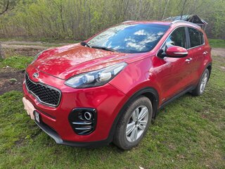2018 Kia Sportage IV Рестайлинг, красный, 1900000 рублей, вид 1