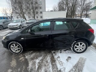 2010 Opel Astra J, чёрный, 470000 рублей, вид 4