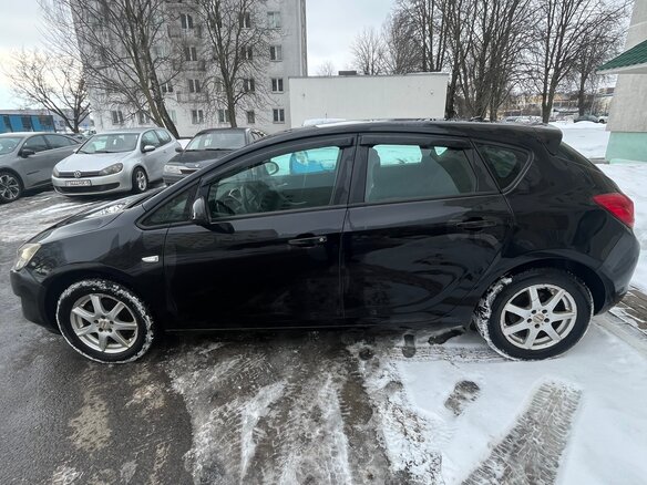 2010 Opel Astra J, чёрный, 470000 рублей - вид 3