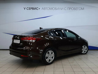 2018 Kia Cerato III Рестайлинг (Classic), коричневый, 1399000 рублей, вид 3