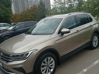 2021 Volkswagen Tiguan II Рестайлинг, коричневый, 1950000 рублей, вид 1