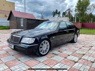 1998 Mercedes-Benz S-Класс 320 III (W140) Рестайлинг, чёрный, 1850000 рублей, вид 1