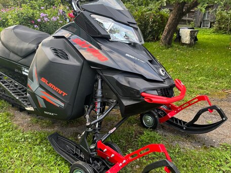 2015 BRP Ski-Doo Summit 800, чёрный, 700000 рублей, вид 3
