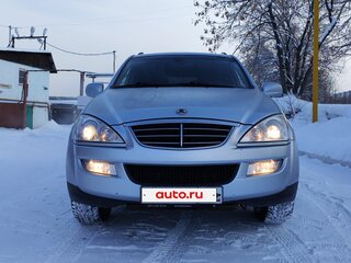 2010 SsangYong Kyron I Рестайлинг, серебристый, 850000 рублей, вид 3