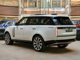 2026 Land Rover Range Rover P400 MHEV V, белый, 20490000 рублей, вид 4