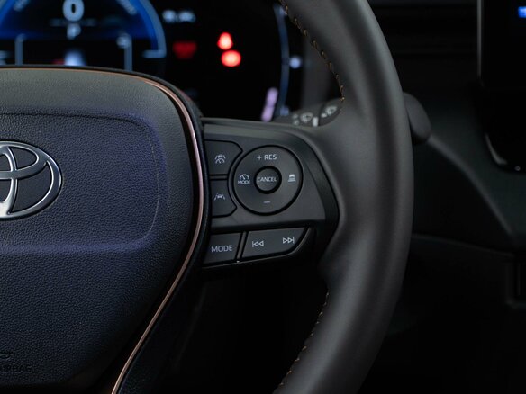2025 Toyota Corolla Cross I Рестайлинг, серый, 3666000 рублей - вид 15